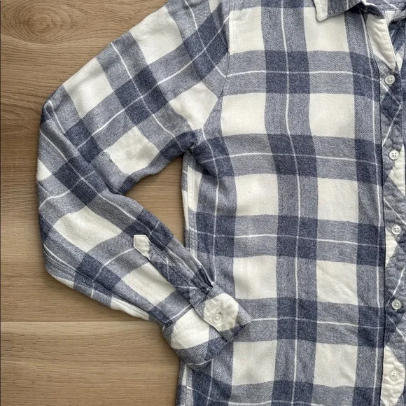 Rails - Hunter Plaid Flannel Button Down - Picture 5 of 14